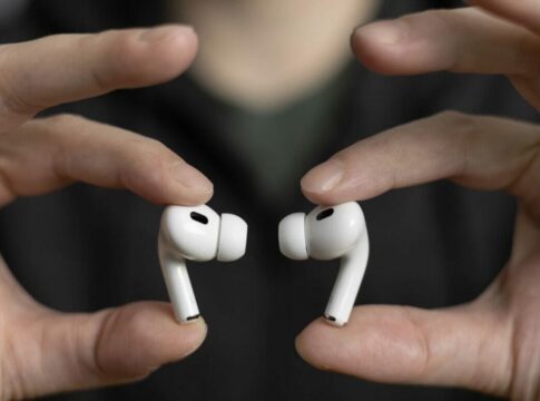 Un Buen truco de un usuario para que escuches mejor tus auriculares en el iPhone